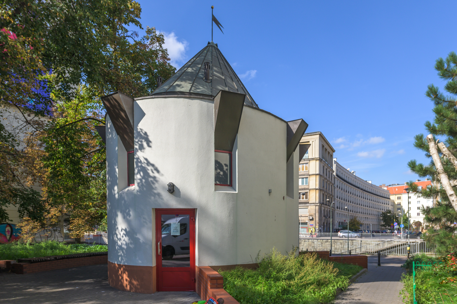 Zdjęcie architektury budynku Ujęcie wody oligoceńskiej